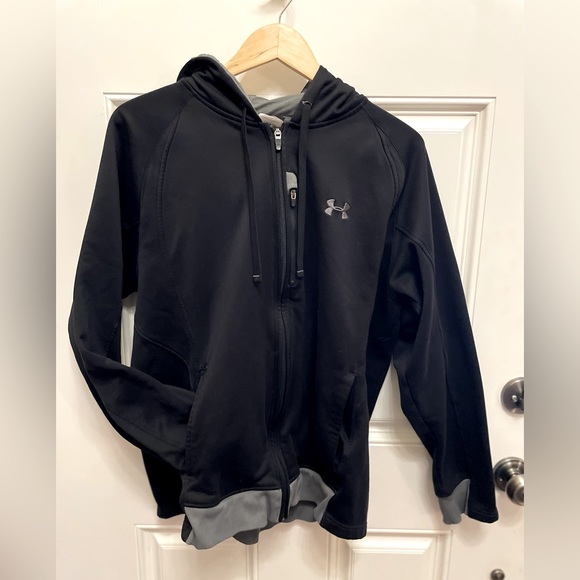 Under Armour Other - 💙⬇️ $21 ⬇️ Men’s Under Armour Size Large black Zip Up front Hoodie. 2 pockets.
